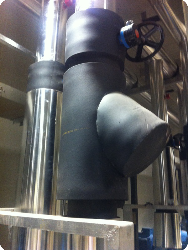 Black Rubber Foam Insulation Pipe